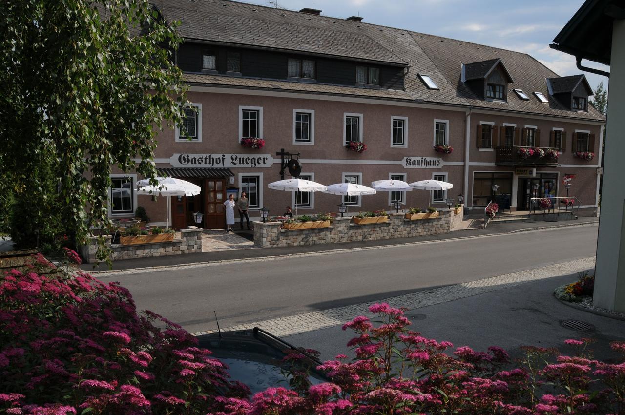 Gasthof Lueger Hotel Sankt Jakob im Walde Exterior photo